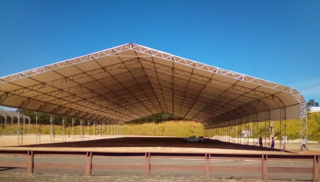 Galpão Lonado para eventos corparativos